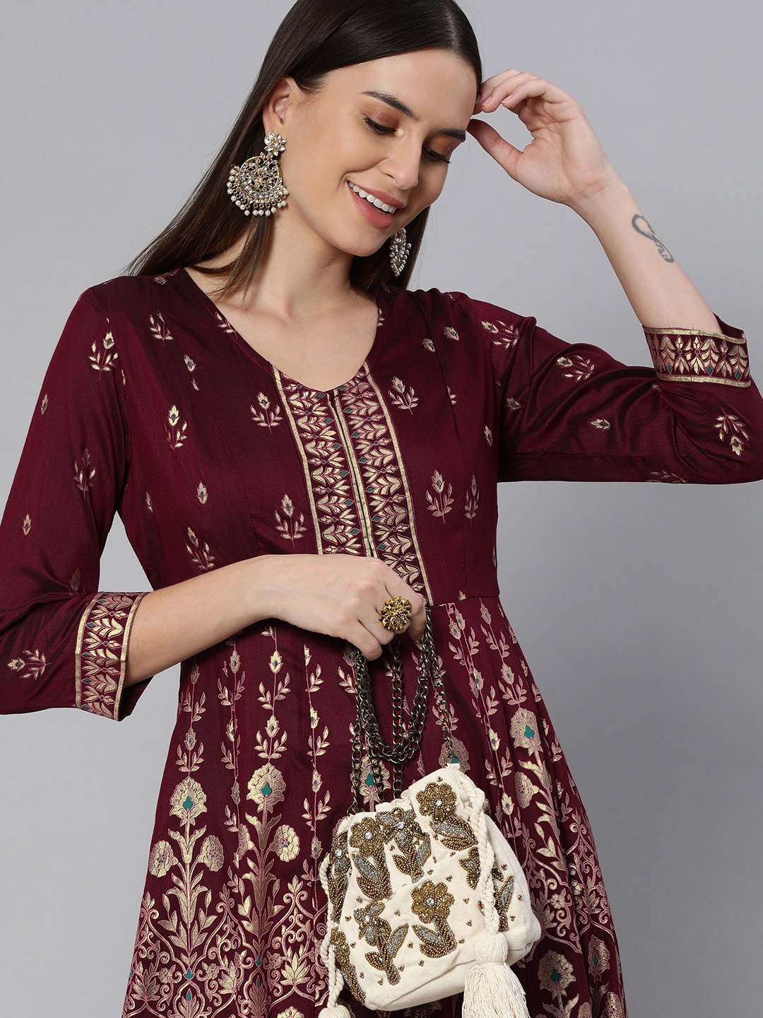 

Global Desi Women Maroon & Gold-Coloured Ethnic Motifs Printed Anarkali Kurta