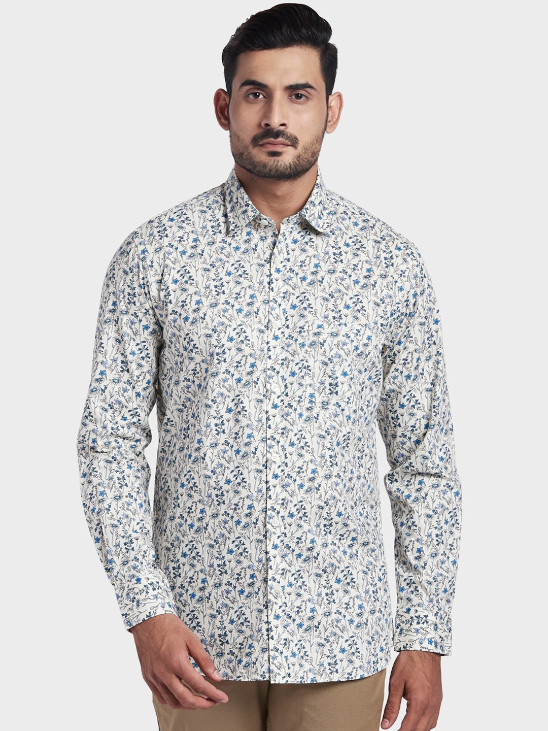 

ColorPlus Men White Tailored Fit Floral Opaque Printed Casual Shirt
