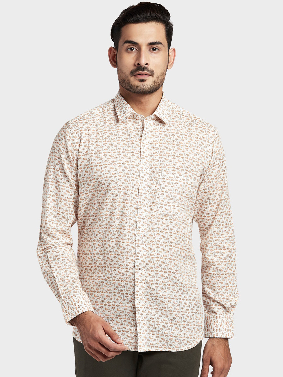 

ColorPlus Men Beige Tailored Fit Floral Opaque Printed Casual Shirt