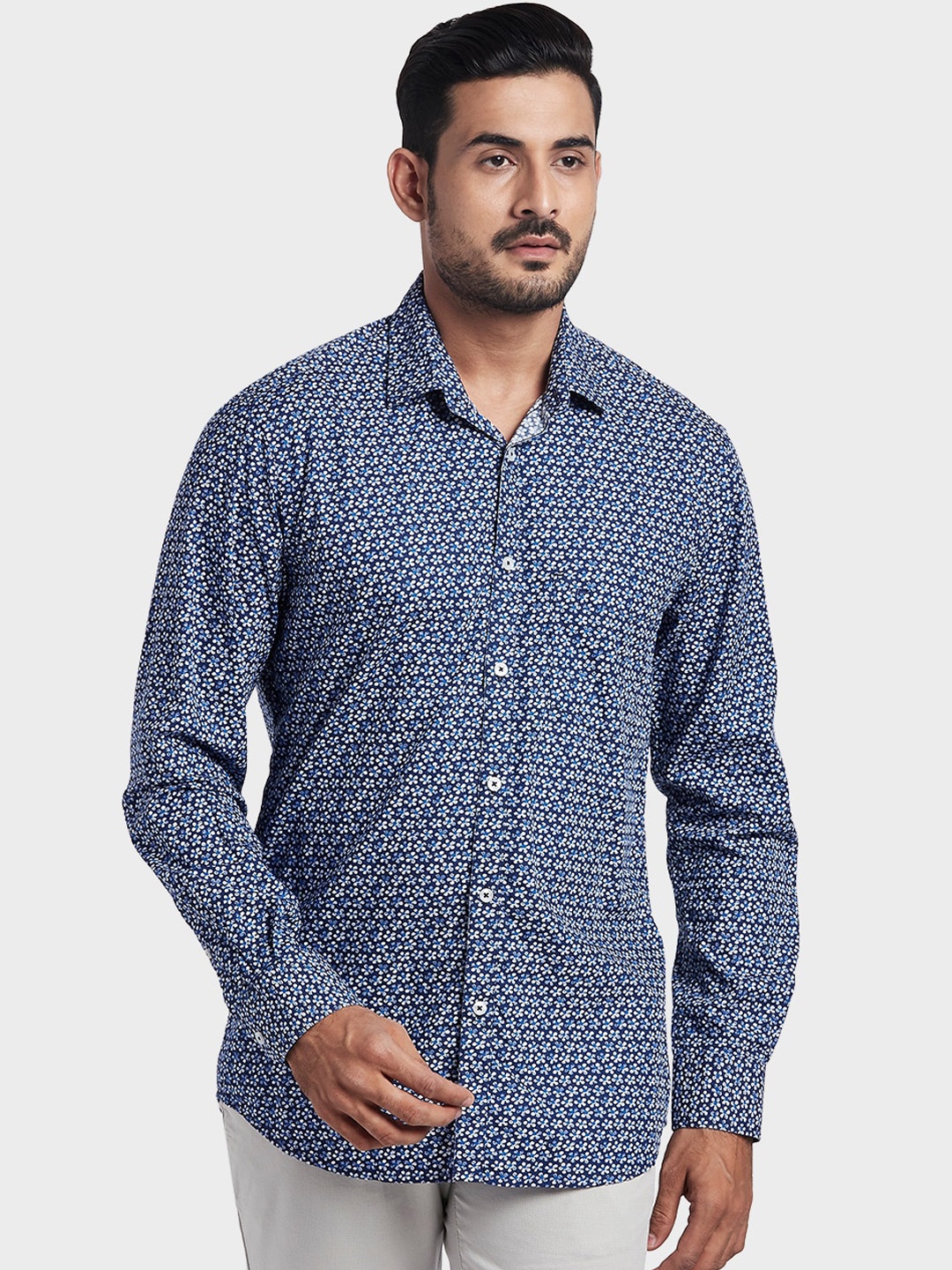 

ColorPlus Men Blue Tailored Fit Floral Opaque Printed Casual Shirt