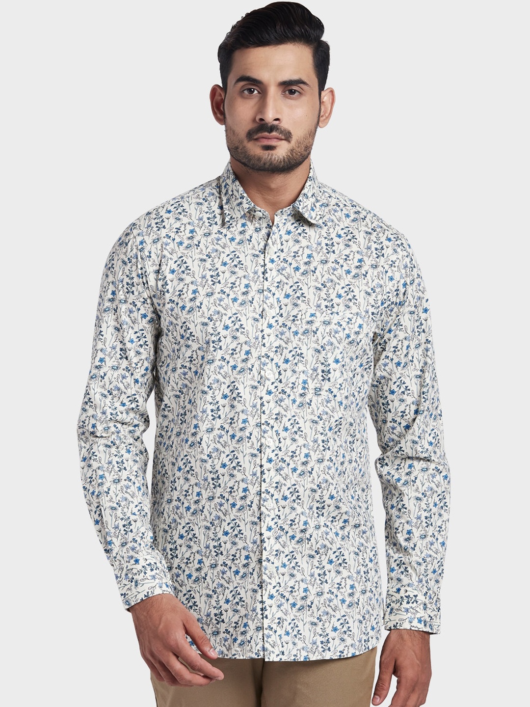 

ColorPlus Men White Tailored Fit Floral Opaque Printed Casual Shirt