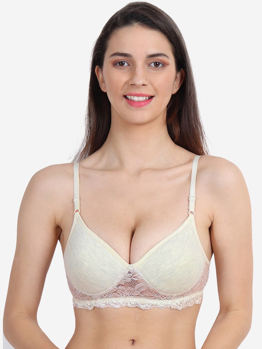 

XOXO Design Off White T-shirt Bra Lightly Padded
