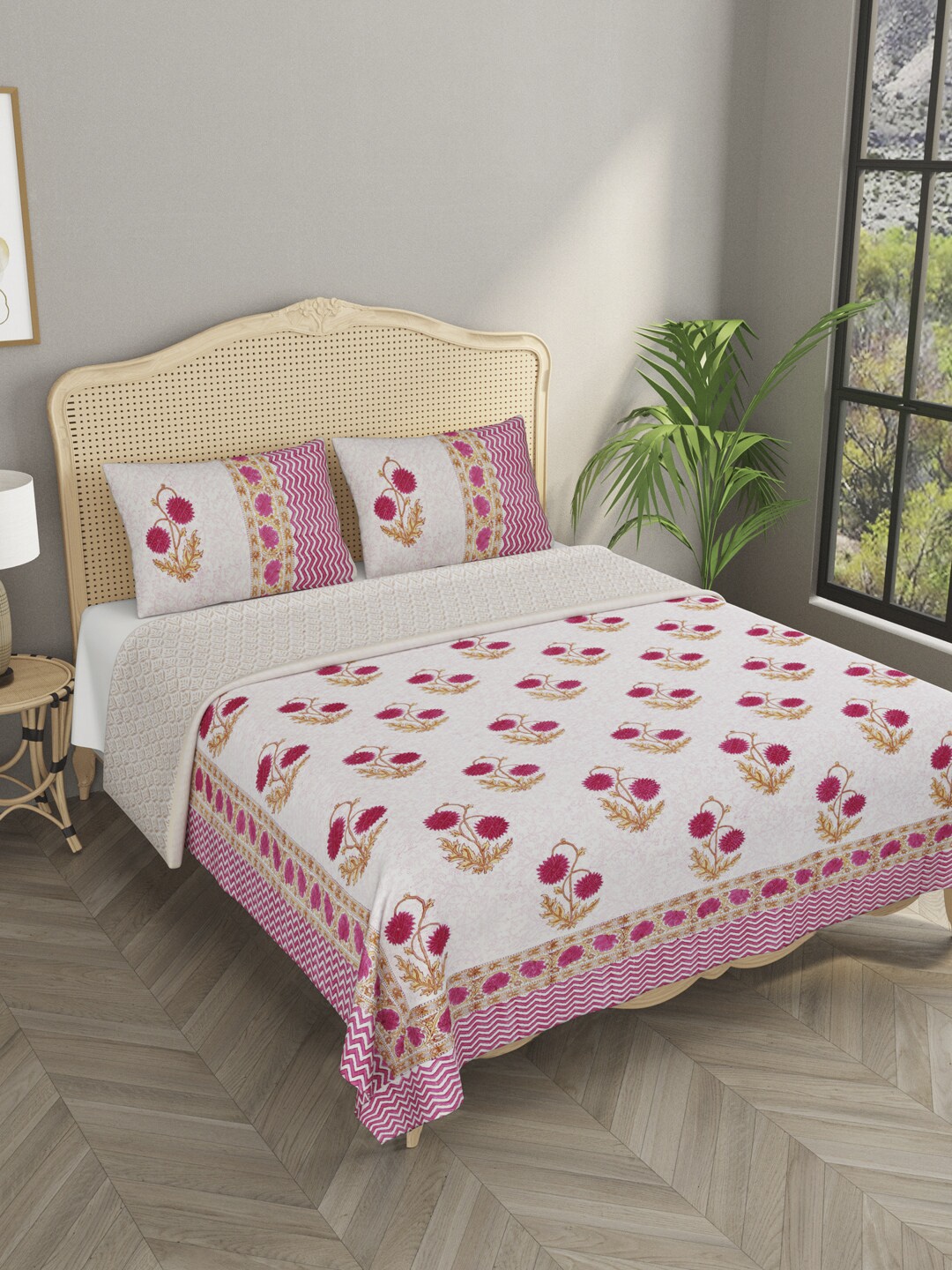 

Gulaab Jaipur Pink & White Handblock Kantha Printed Cotton Double King Bed Cover With 2 Pillow Covers