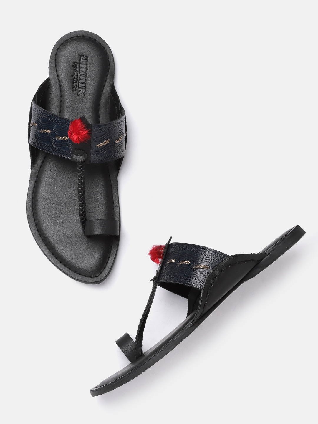 

Anouk Men Black Handcrafted Ethnic Leather One-Toe Sandals