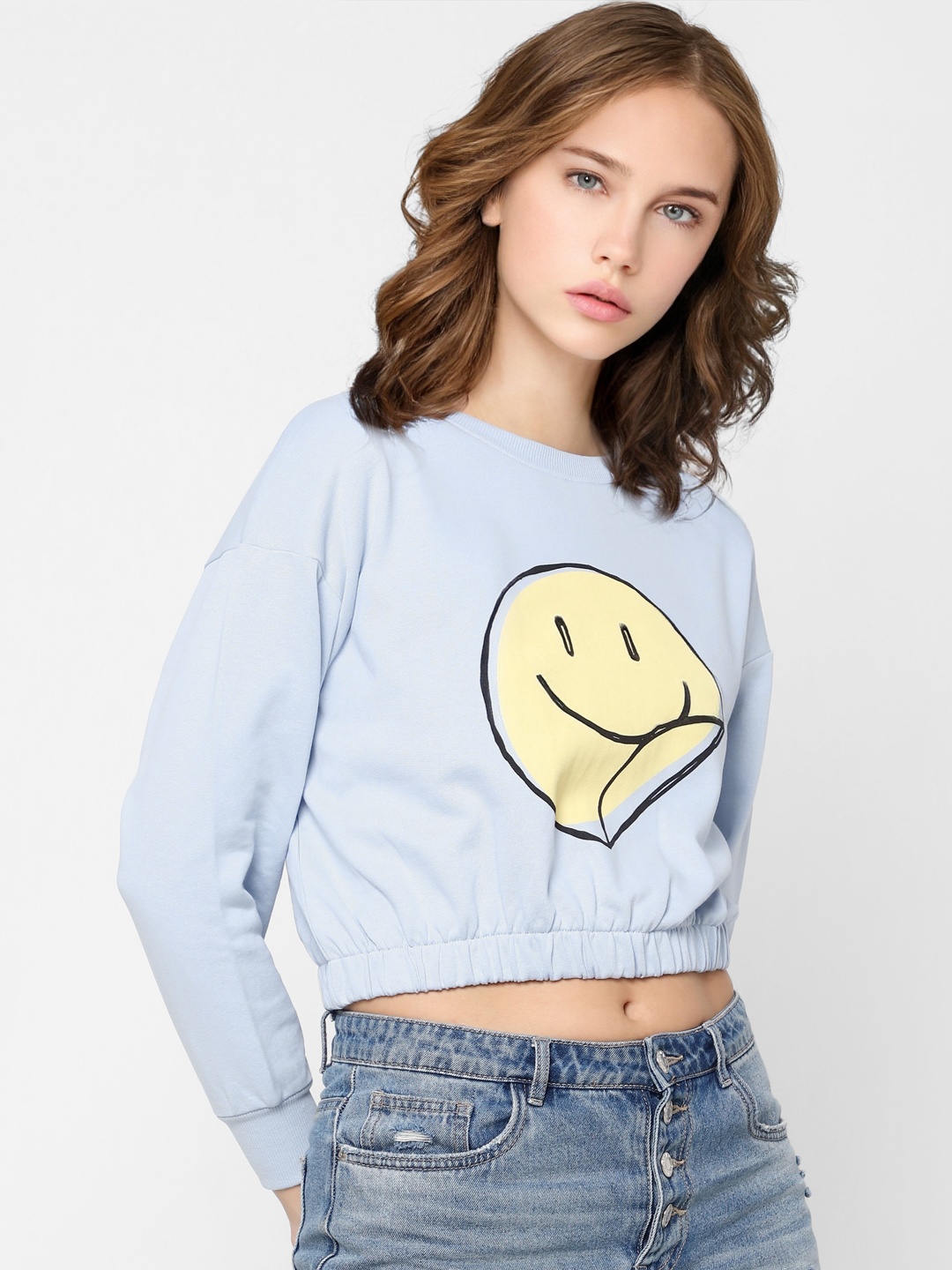 

ONLY Women Blue & Yellow Printed Crop Sweatshirt