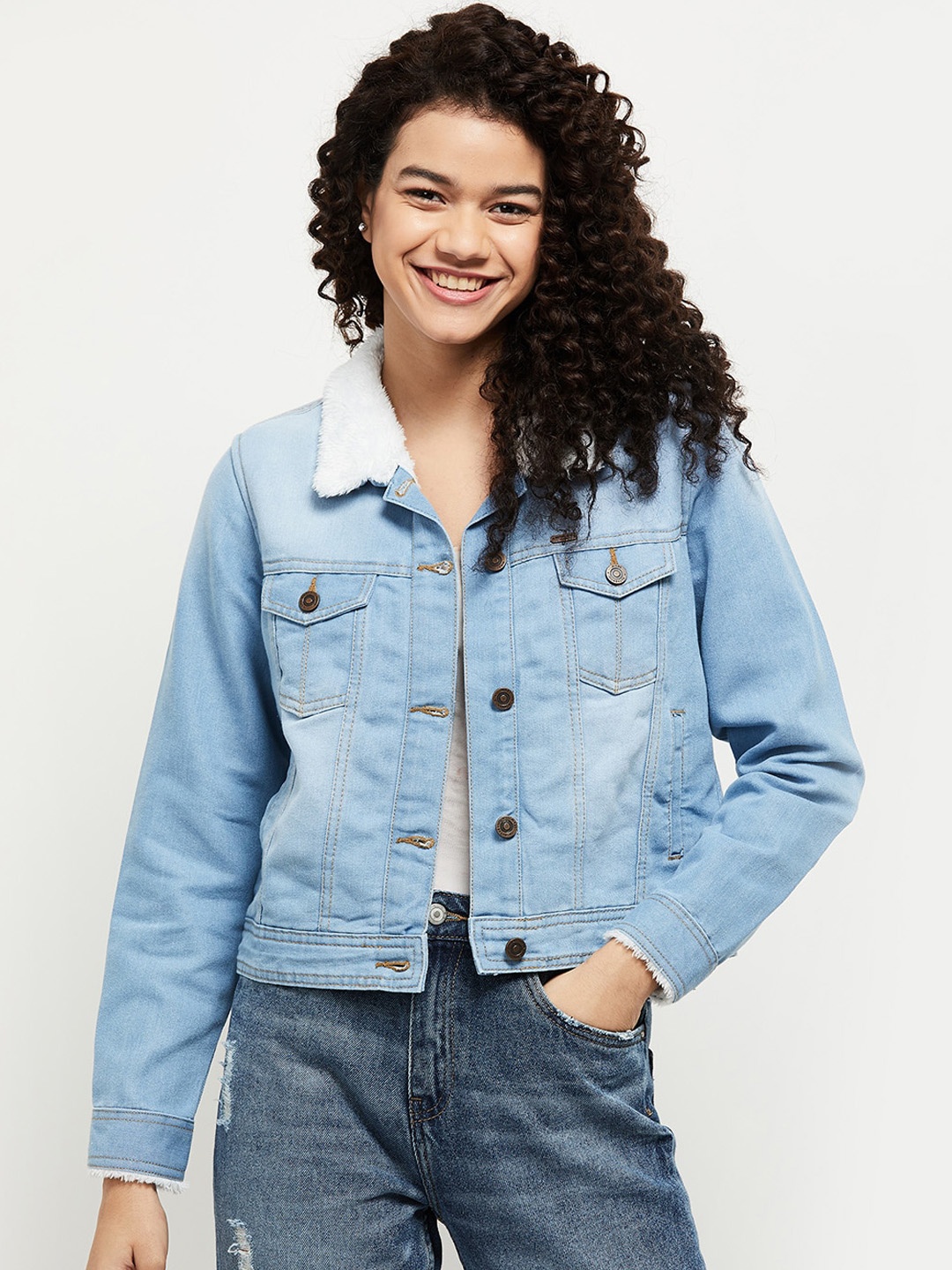 

max Women Blue Washed Windcheater Crop Denim Jacket
