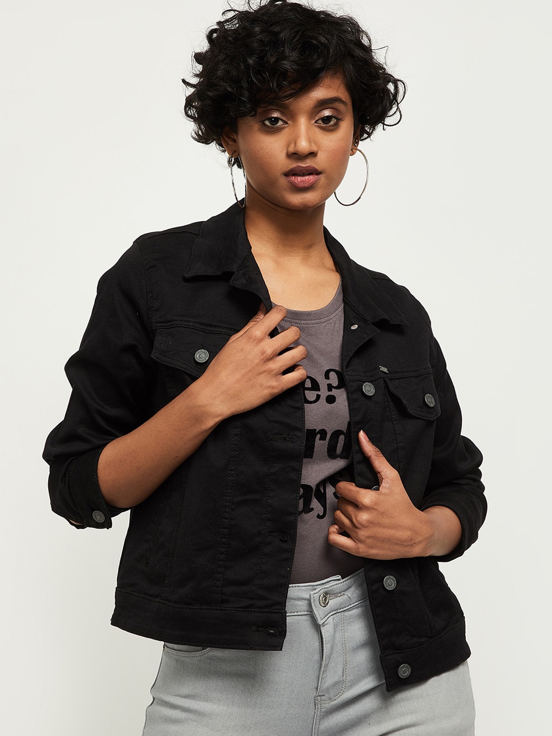 

max Women Black Windcheater Crop Tailored Jacket