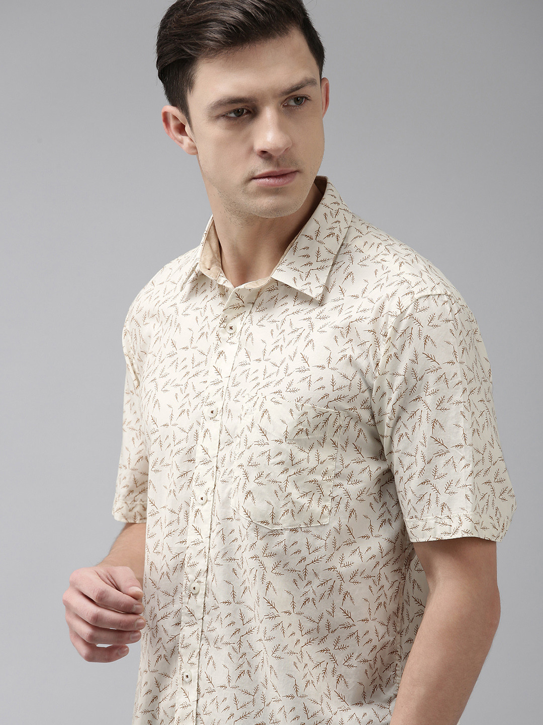 

Arrow Sport Men Beige & Brown Slim Fit Floral Printed Pure Cotton Casual Shirt