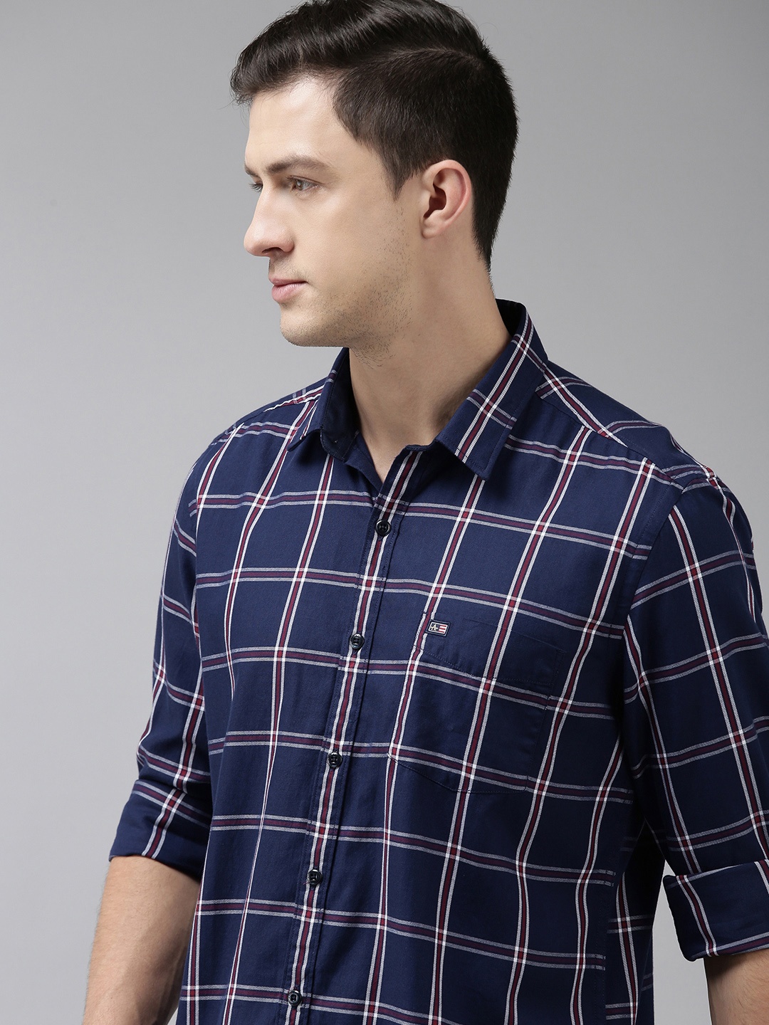 

Arrow Sport Men Navy Blue & Red Slim Fit Checked Pure Cotton Casual Shirt