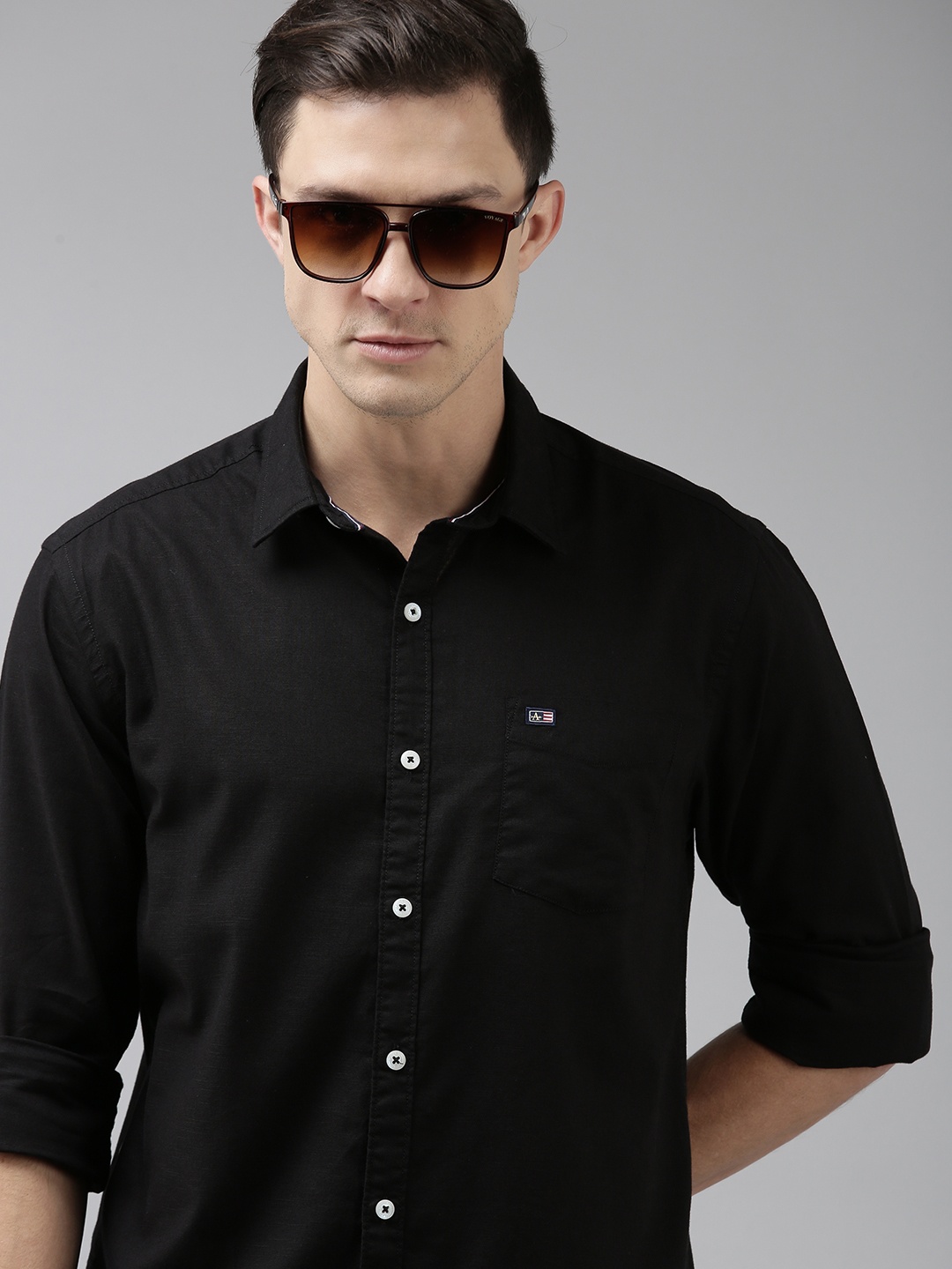

Arrow Sport Men Black Slim Fit Solid Pure Cotton Casual Shirt