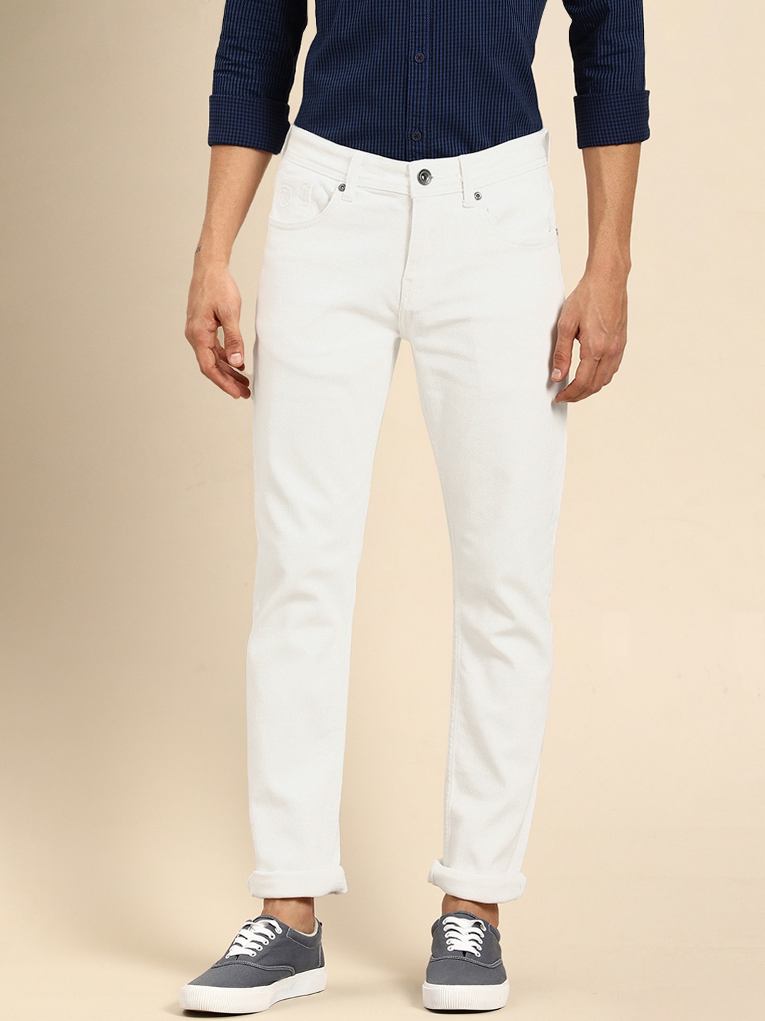 

Being Human Men White Slim Fit Stretchable Jeans