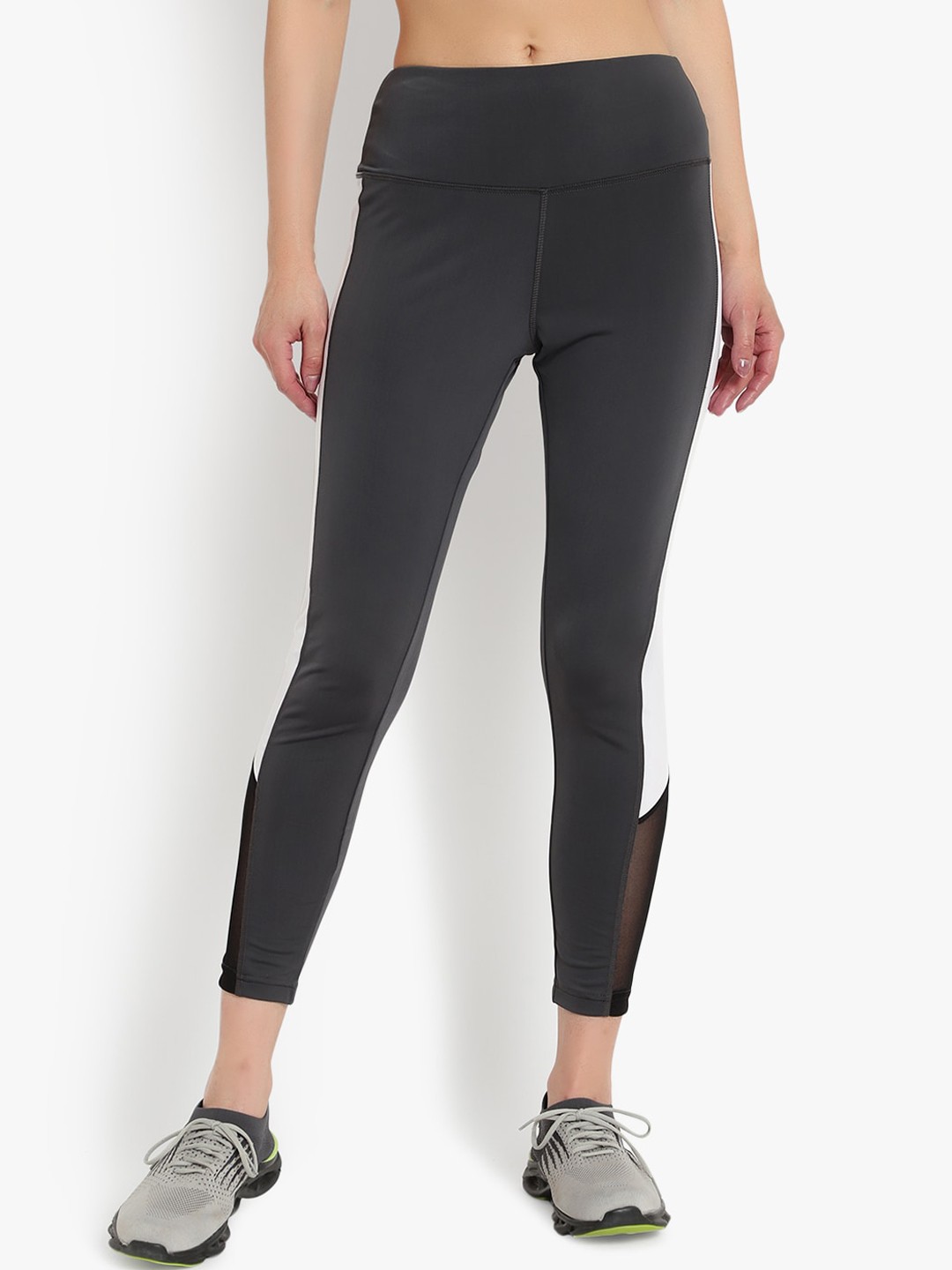 

Reich Color Women Grey Solid Tights