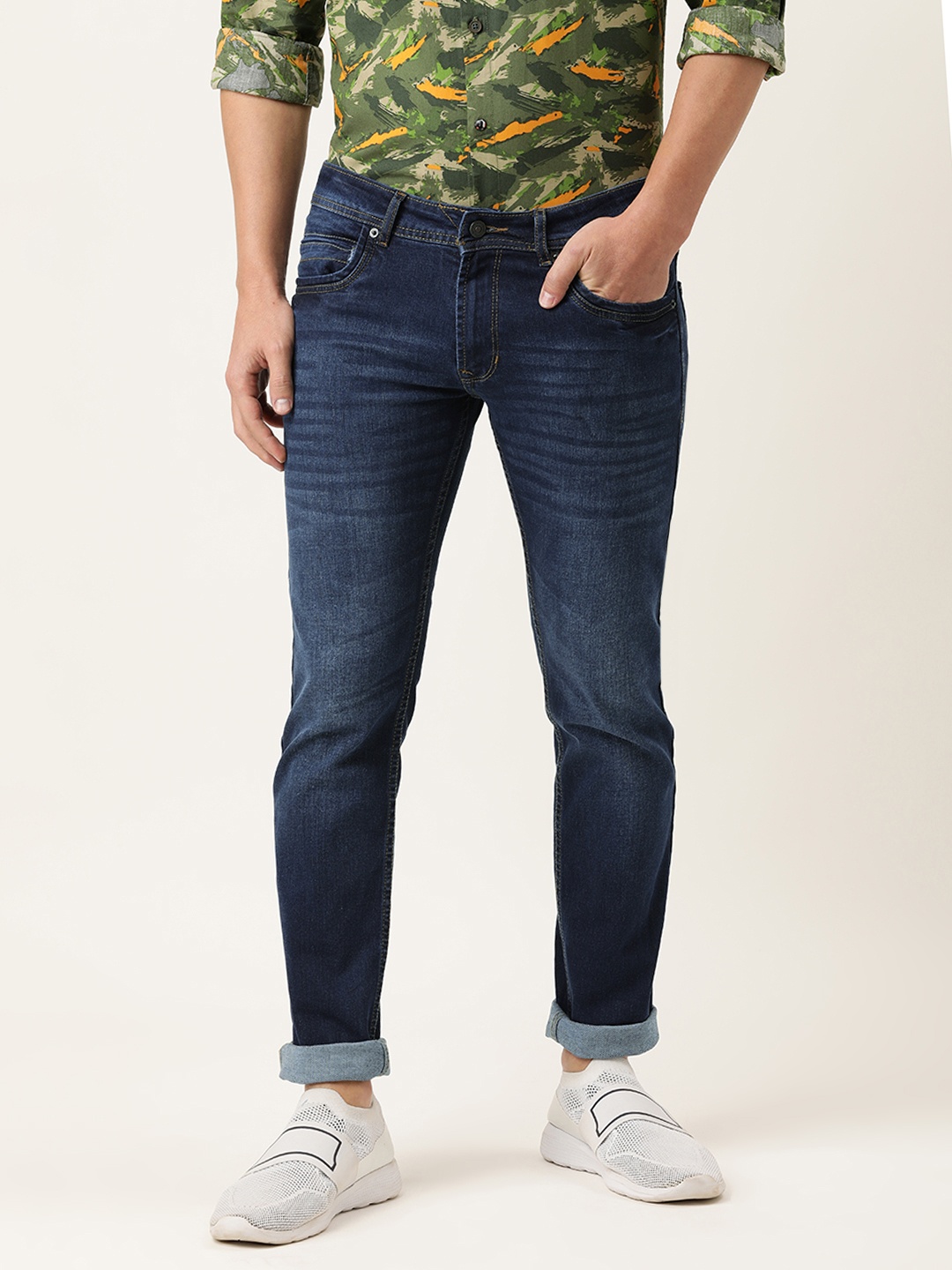 

Peter England Casuals Men Blue Skinny Fit Mid Rise Light Fade Stretchable Jeans