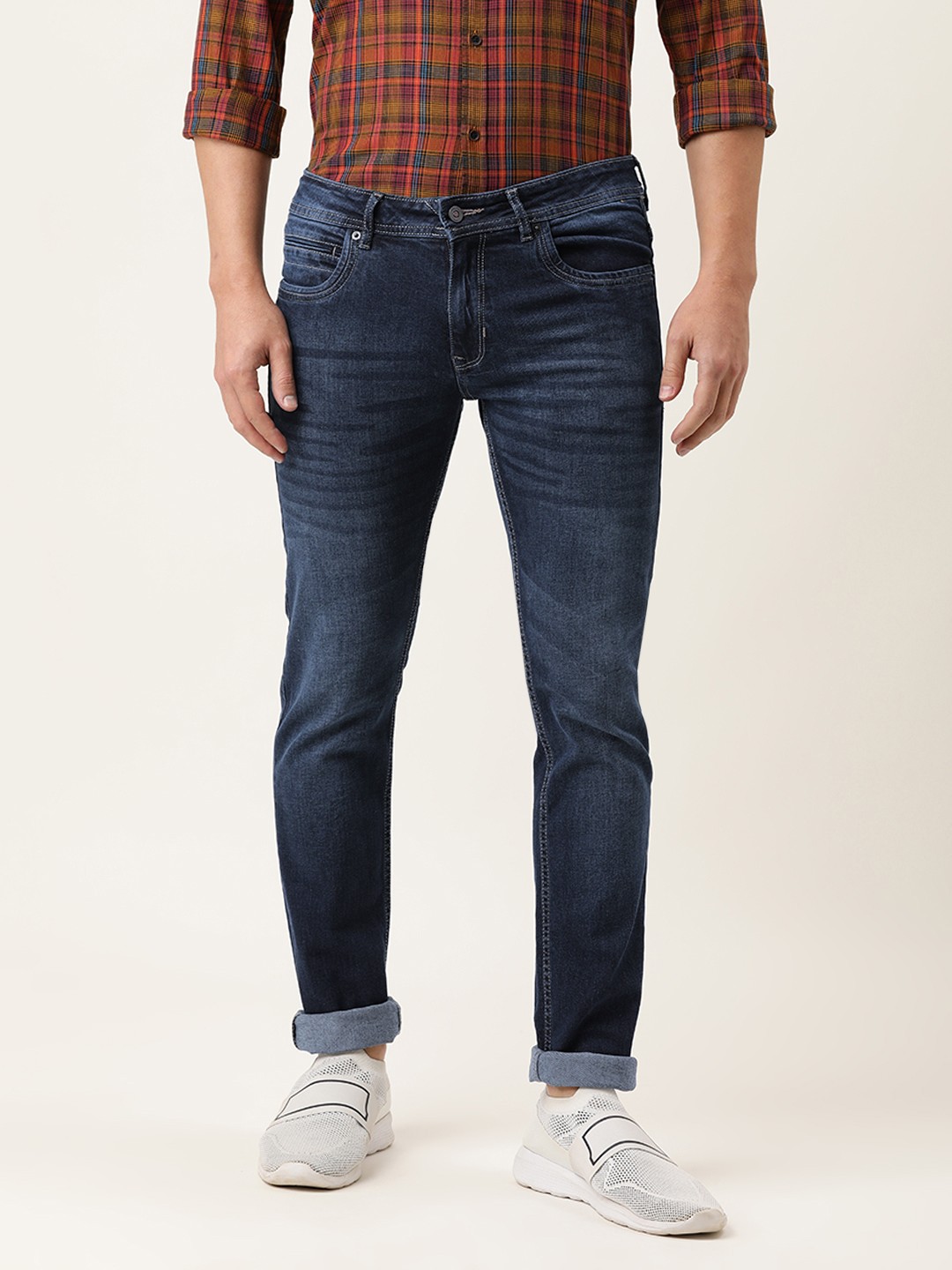 

Peter England Casuals Men Blue Skinny Fit Mid Rise Light Fade Stretchable Jeans