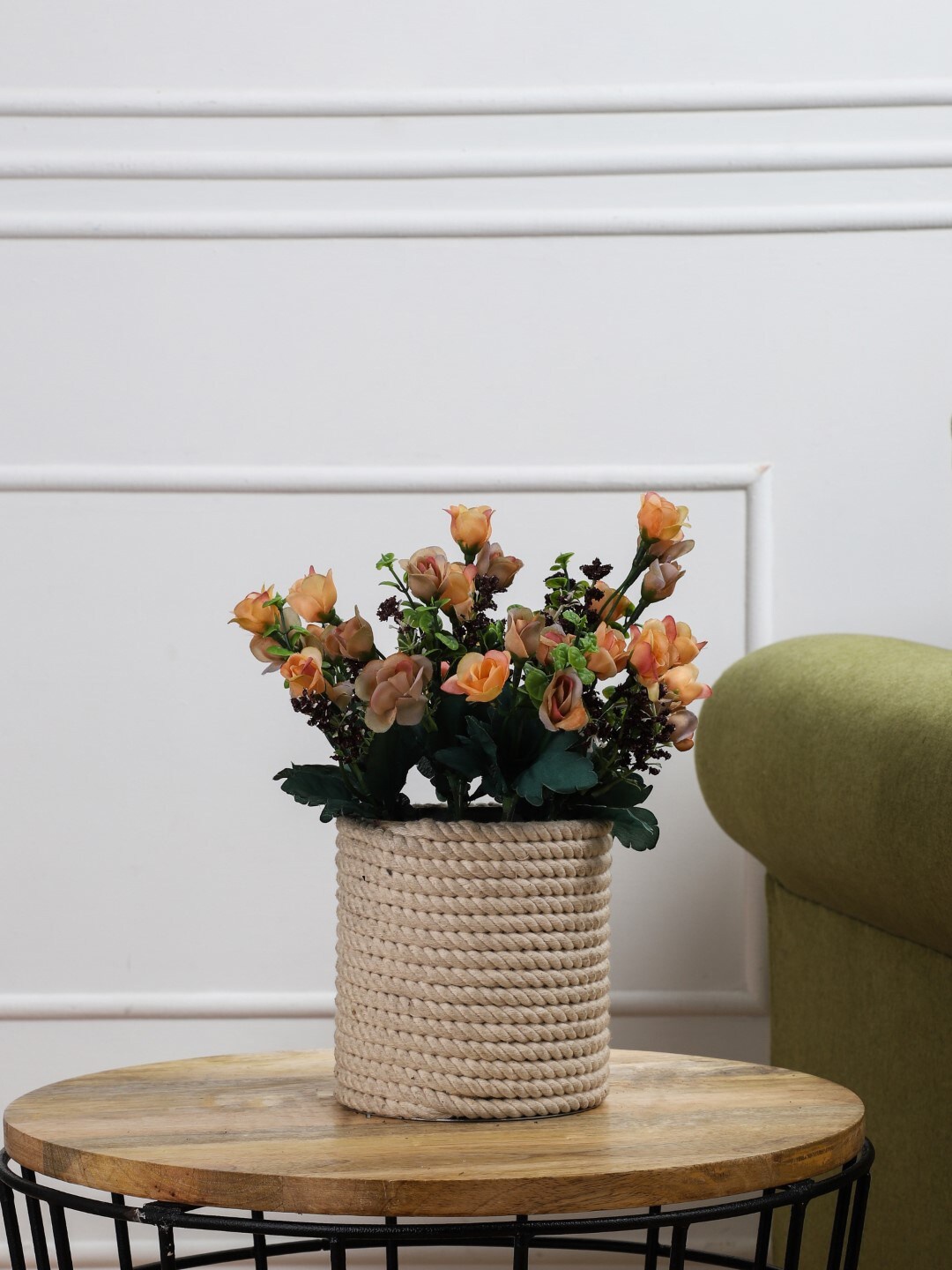 

OddCroft Set Of 2 Peach-Coloured & Green Artificial Rose Buds Bunch