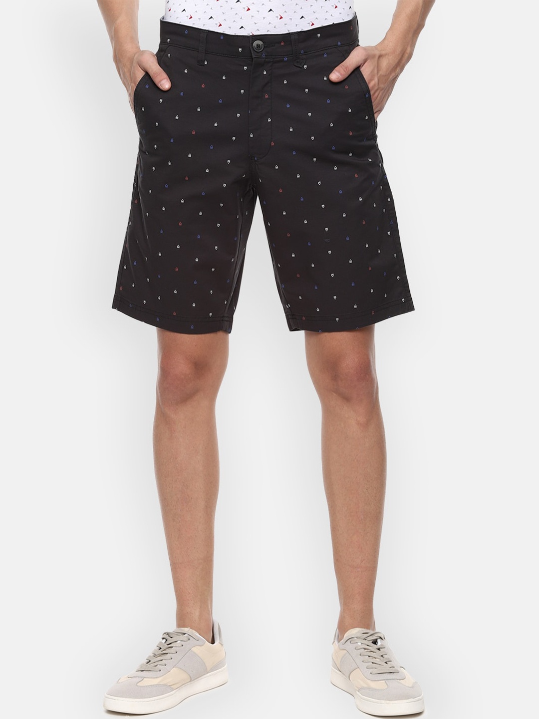

Van Heusen Sport Men Black Printed Regular Shorts