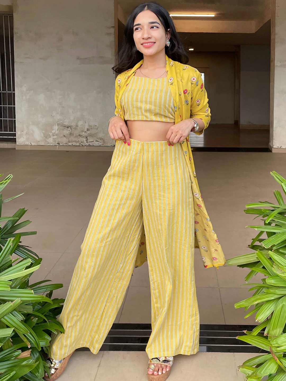 

Vishudh Women Yellow Striped Regular Top with Palazzos & Jacket