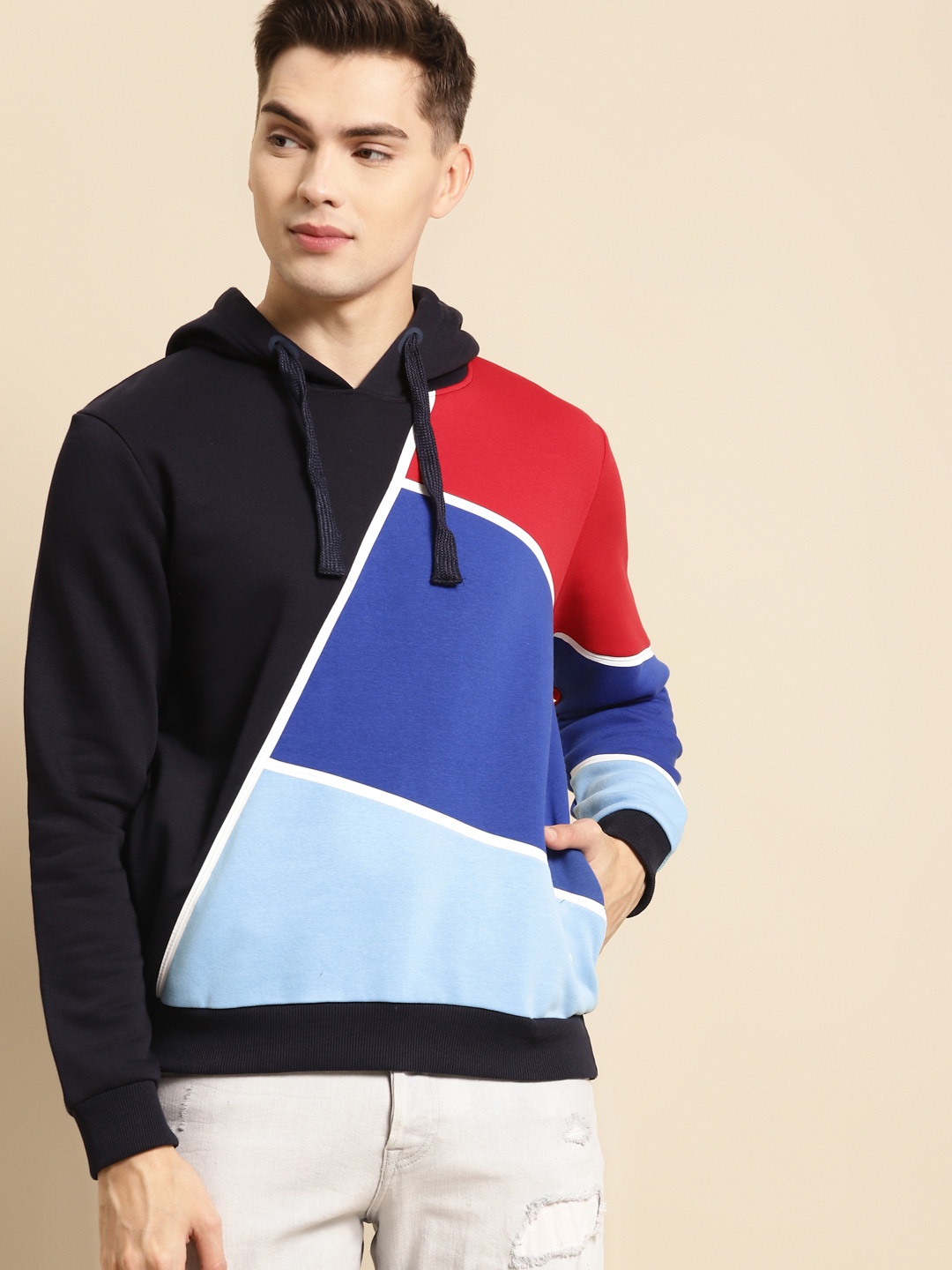 

United Colors of Benetton Men Navy Blue Colourblocked Sweatshirt