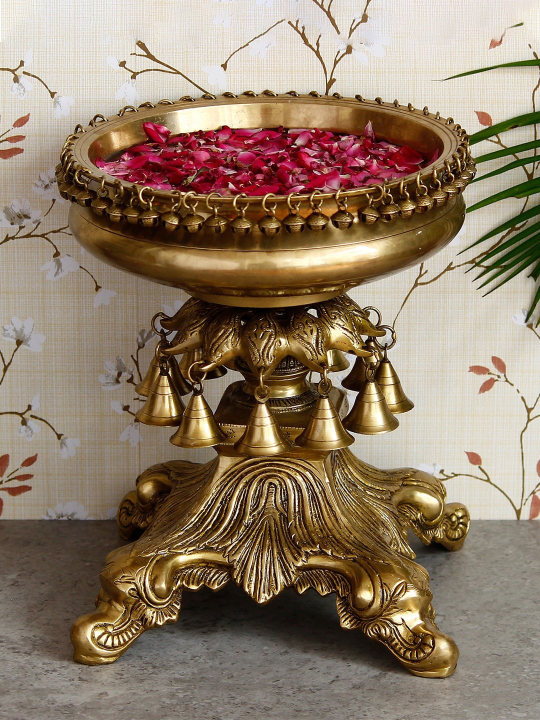 

eCraftIndia Gold Handcrafted Ethnic Carved Brass Decorative Urli With Stand
