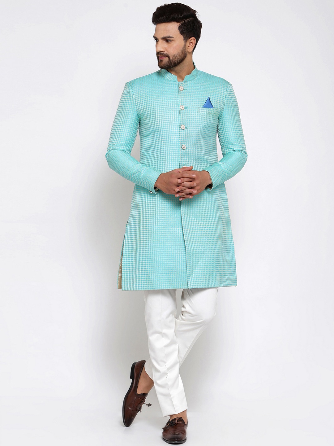 

KLOTTHE Men Blue & White Self-Design Sherwani Set