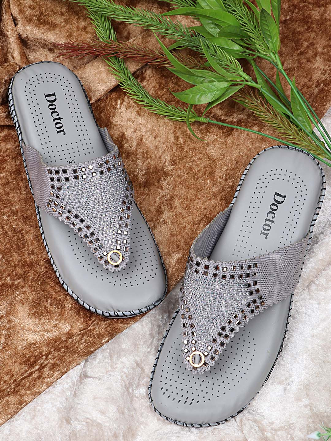 

Shoetopia Women Grey & Silver-Toned Embellished T-Strap Flats