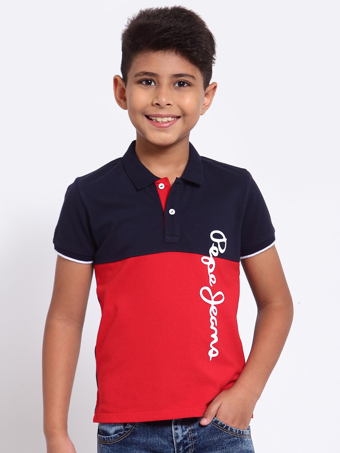 

Pepe Jeans Boys Red & Navy Blue Colourblocked Polo Collar Cotton T-shirt