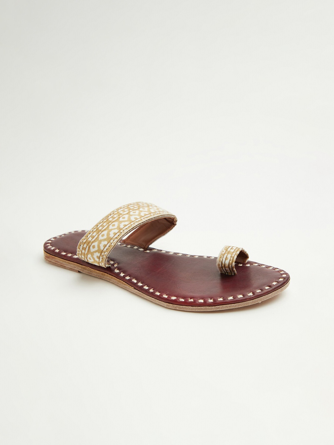 

Fabindia Women Beige & White Printed Leather Ethnic Open Toe Flats