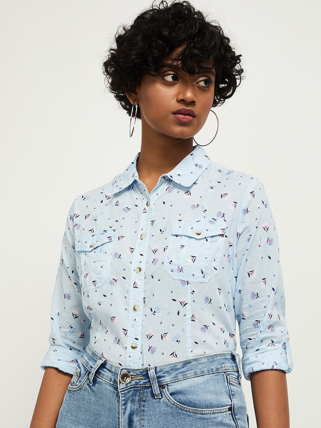 

max Women Blue Floral Opaque Printed Casual Shirt