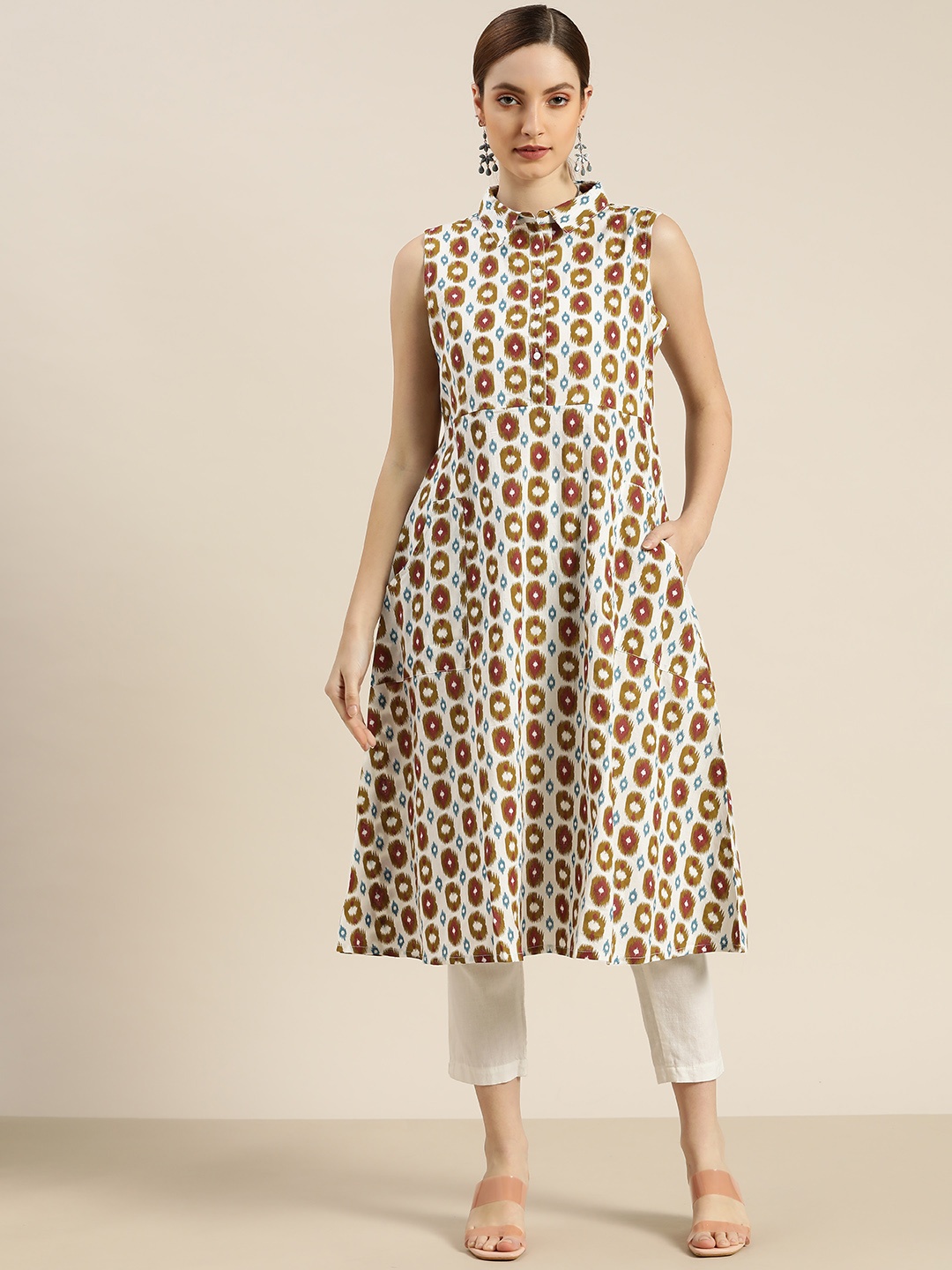 

Moda Rapido Women White & Maroon Geometric Printed Kurta