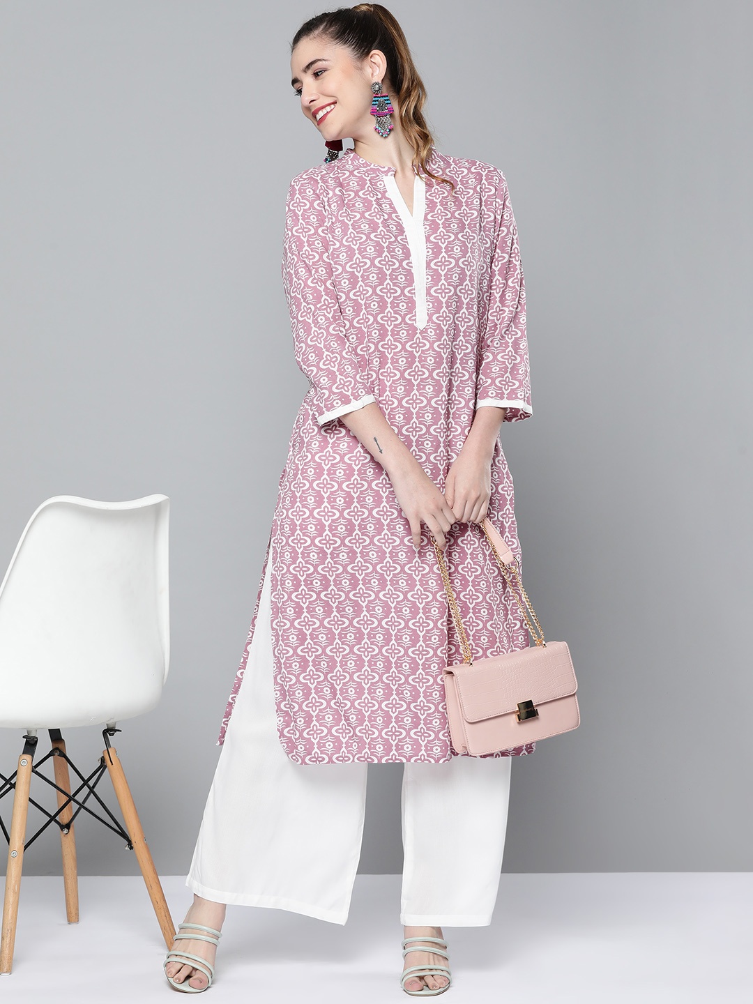 

HERE&NOW Women Mauve & White Ethnic Motifs Printed Kurta with Palazzos