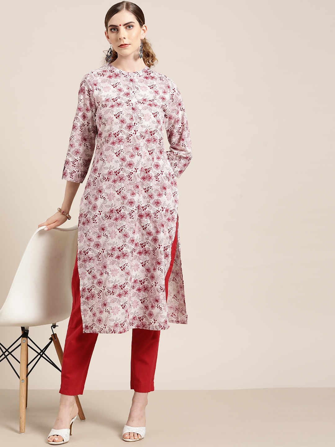 

Moda Rapido Women White & Pink Cotton Floral Printed Straight Kurta