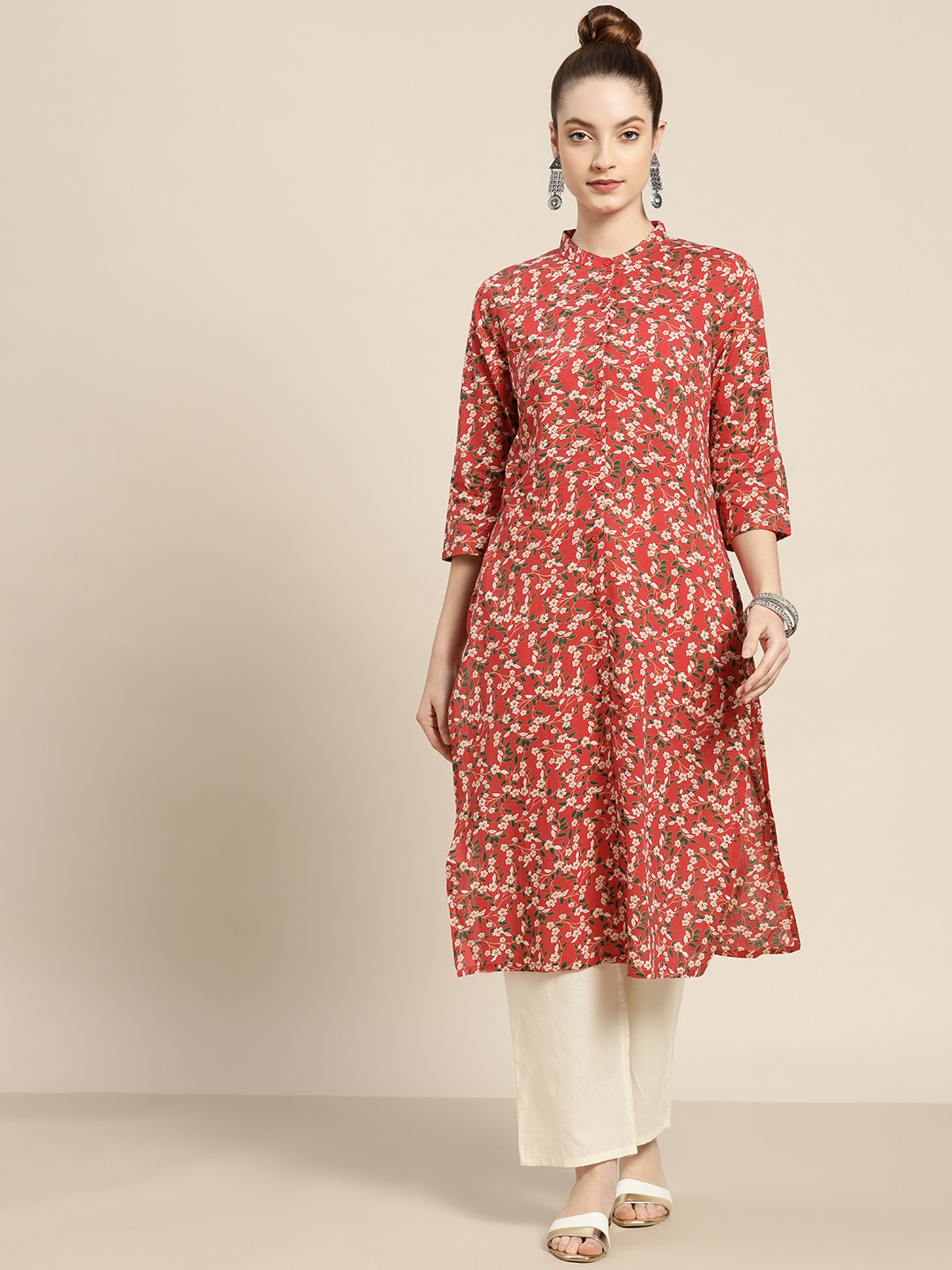 

Moda Rapido Women Red & Off White Floral Printed Kurta