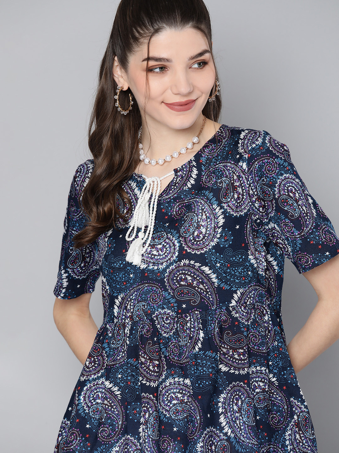 

HERE&NOW Women Navy Blue & White Tie-Up Neck Printed Top