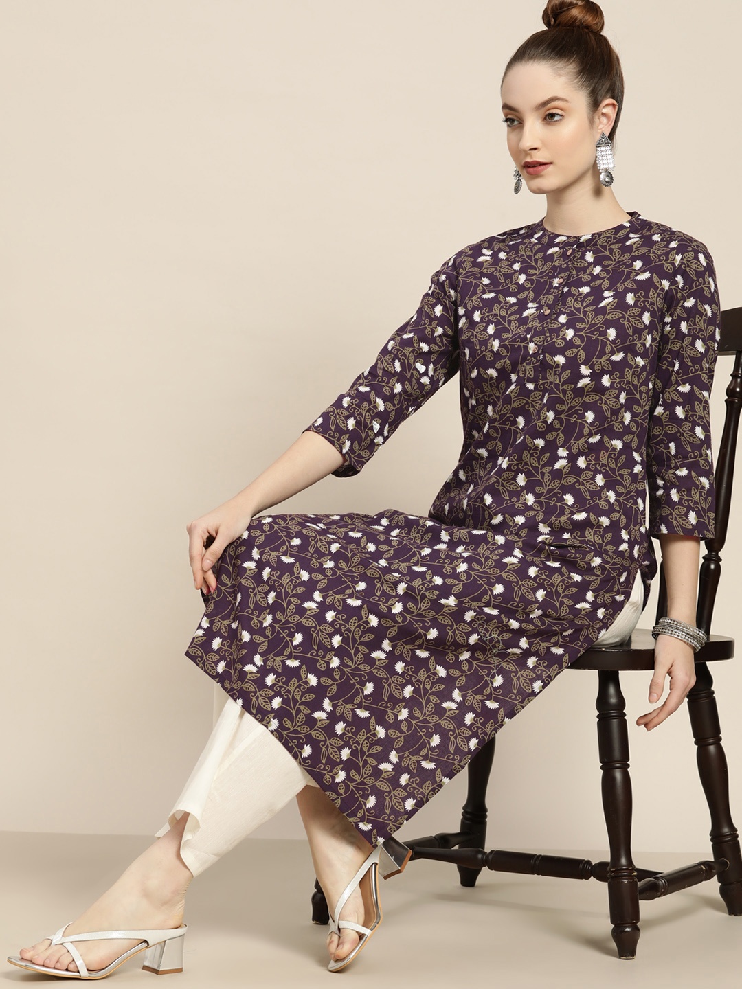 

Moda Rapido Women Purple & White Pure Cotton Floral Print Kurta