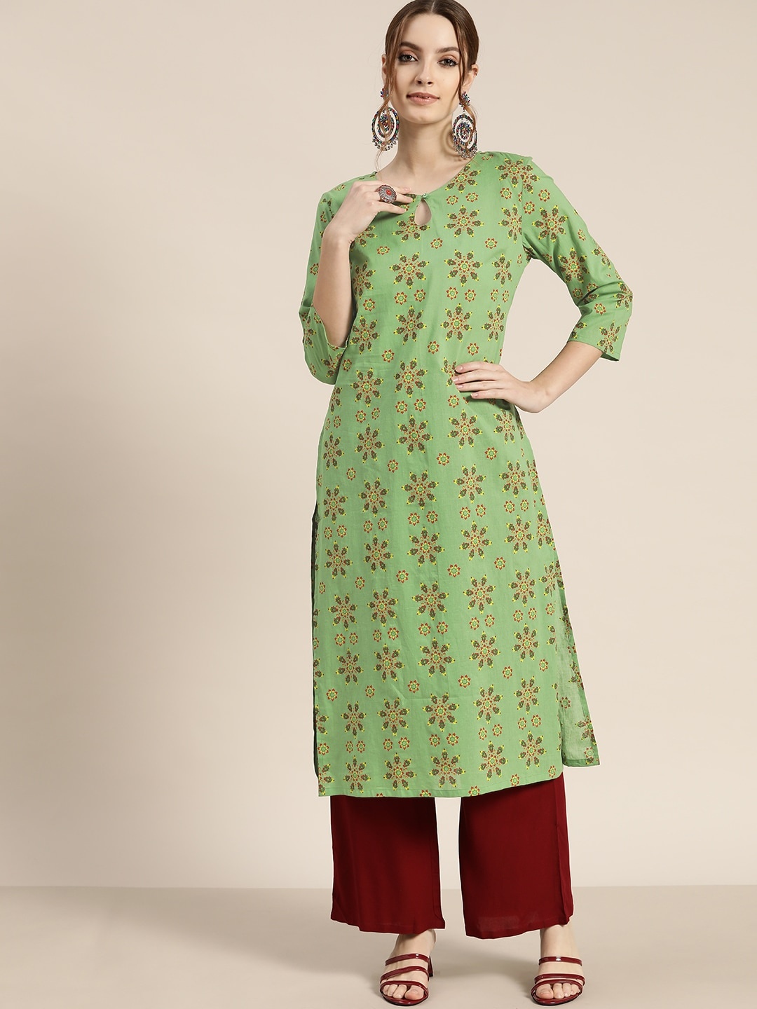 

Moda Rapido Women Green & Red Cotton Ethnic Motifs Print Keyhole Neck Straight Kurta