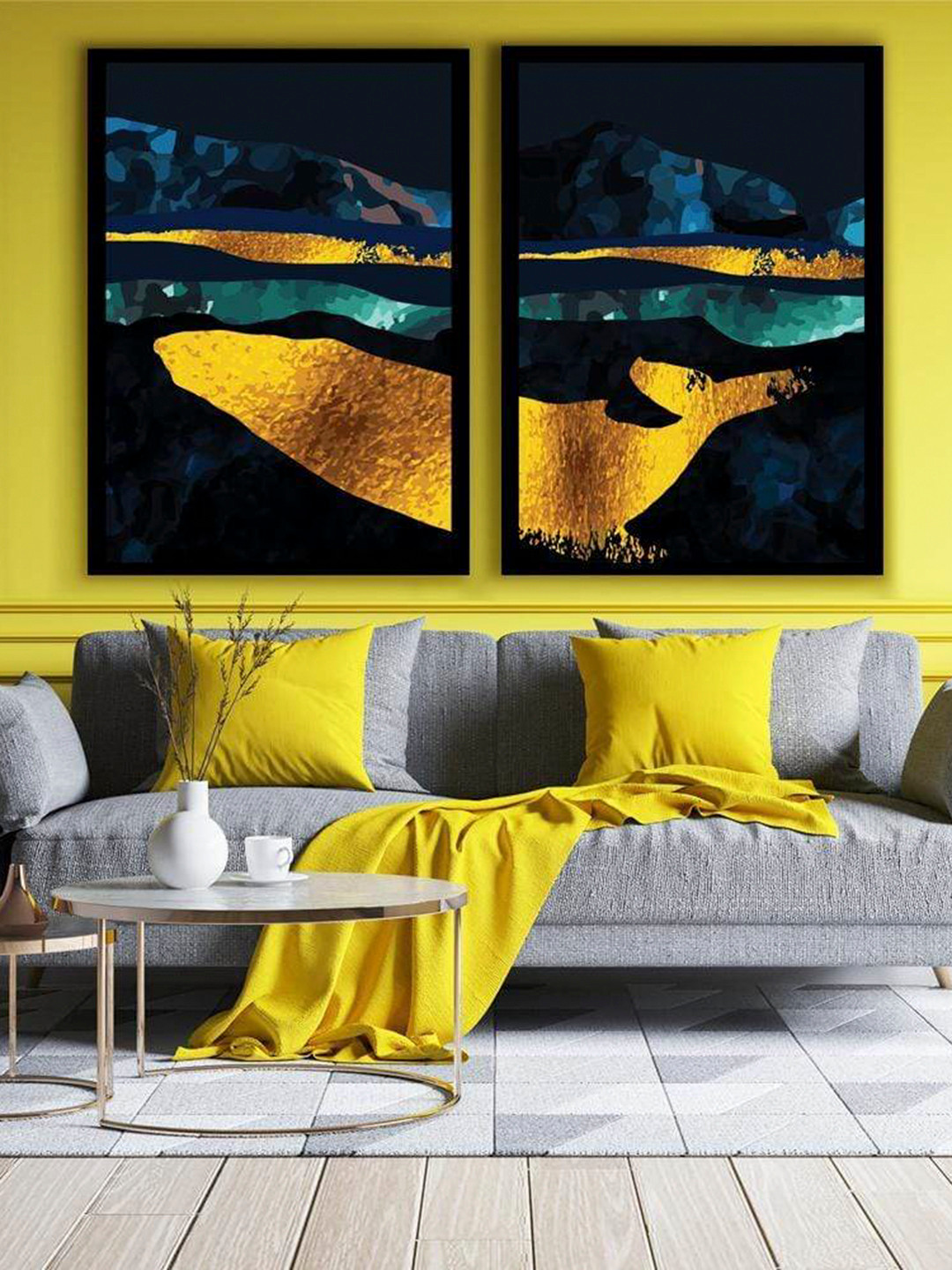

THE ARTMENT Set Of 2 Black Golden King of the Sea Canvas