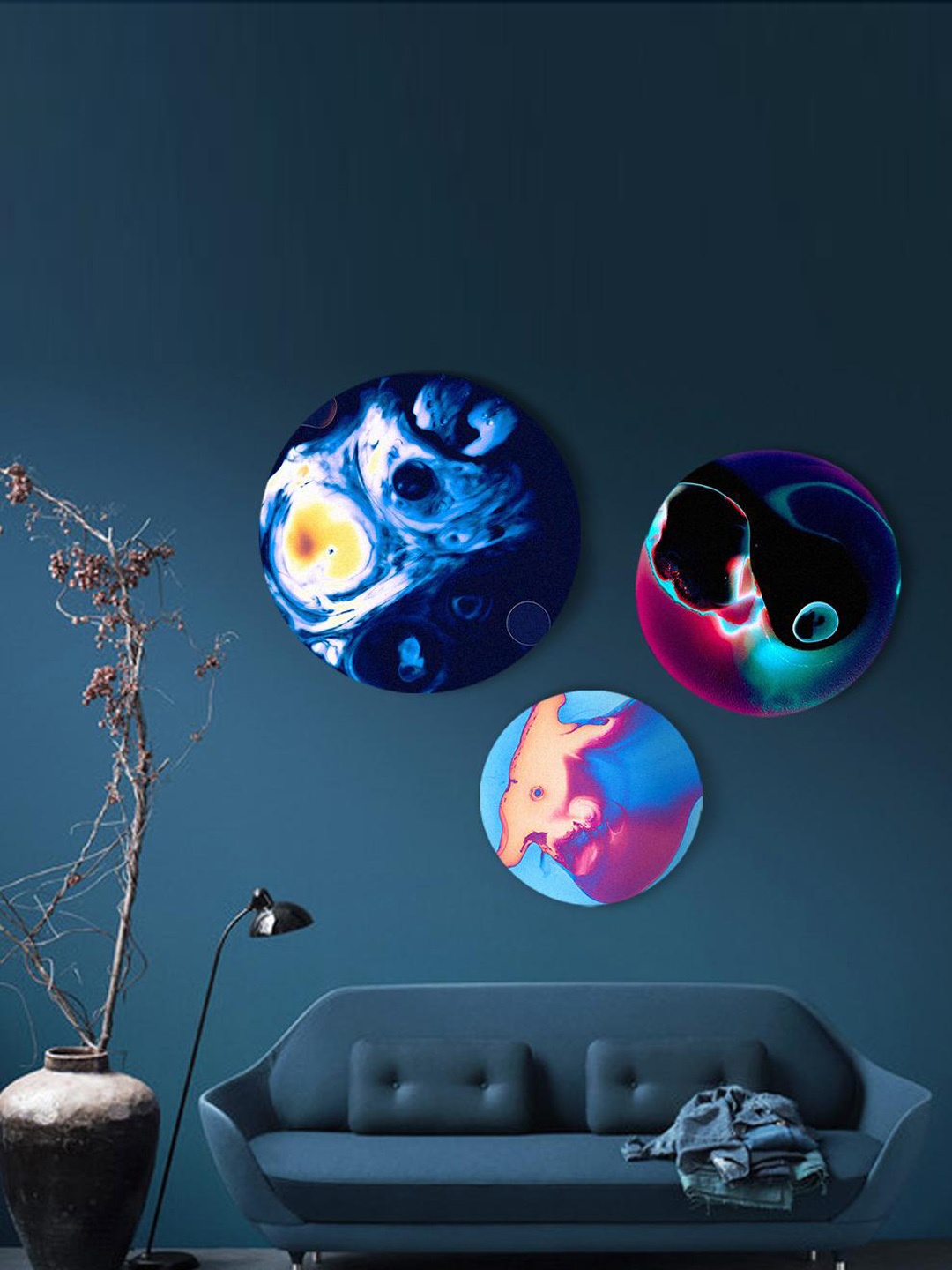 

THE ARTMENT Blue Set of 3 Matte Finish Thermally Flowing Color Canvas Wall Art