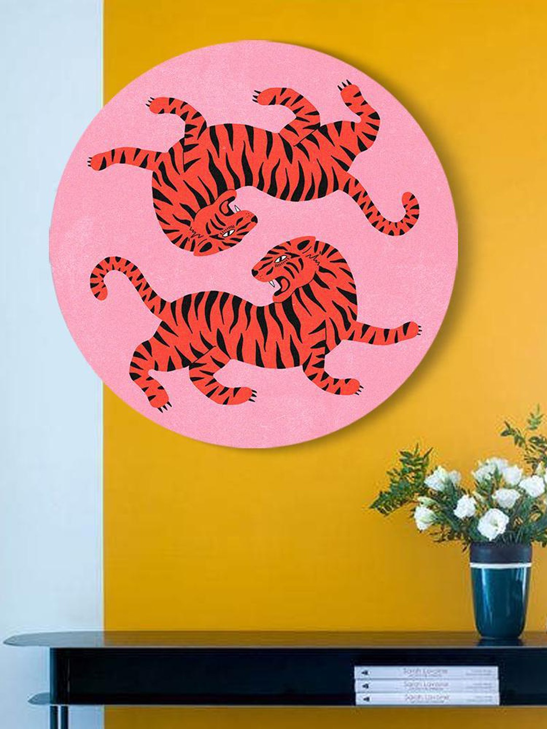 

THE ARTMENT Pink Yin and Yang Tiger King Canvas With Matte Finish