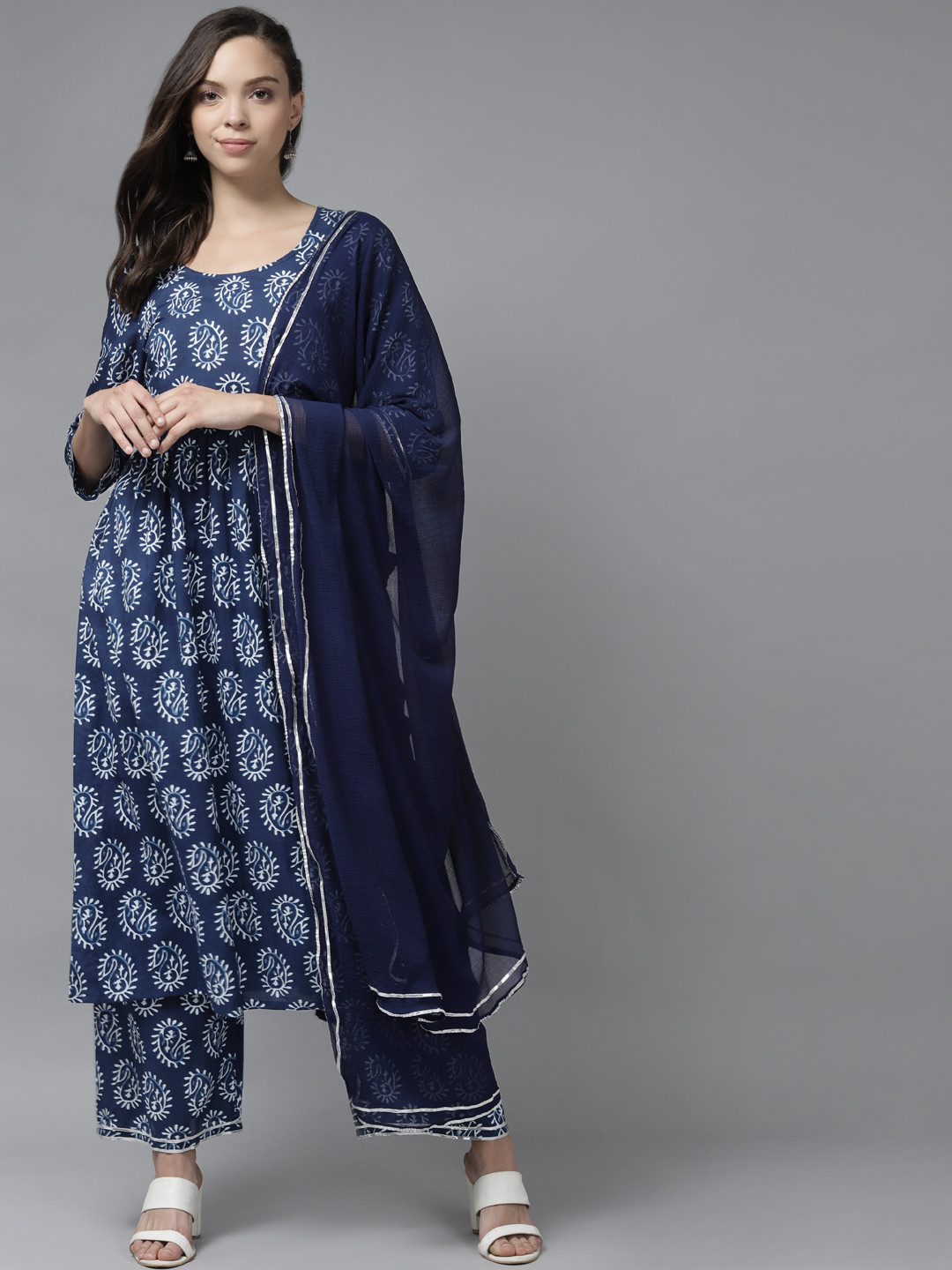 

Indo Era Women Blue Paisley Printed Regular Kurta with Palazzos & With Dupatta