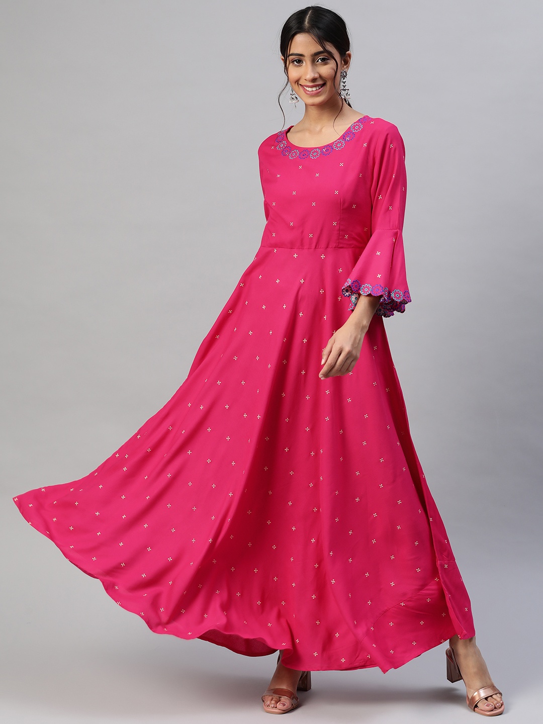 

Hatheli Pink Floral Fit & Flare Maxi Dress