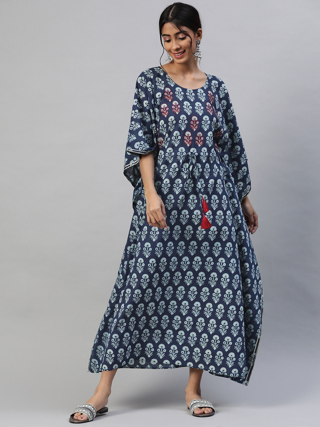 

Hatheli Blue & White Pure Indigo Cotton Ethnic Motifs Kaftan Midi Dress