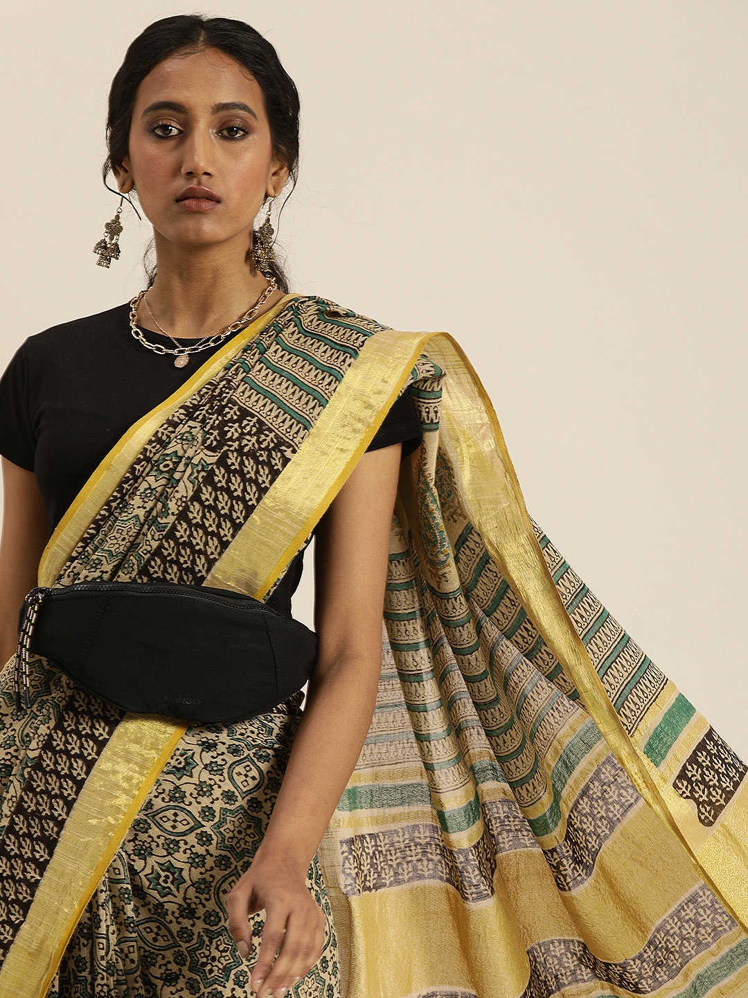 

Taavi Beige & Black Bagru Hand Block Print Saree