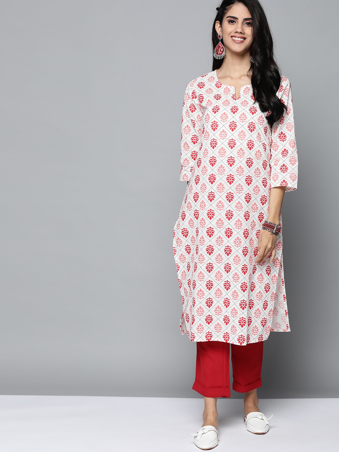 

HERE&NOW Women White & Red Ethnic Motifs Print Straight Kurta