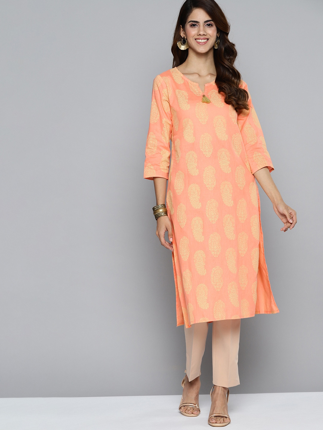 

HERE&NOW Women Peach & Cream-Coloured Pure Cotton Printed Straight Kurta