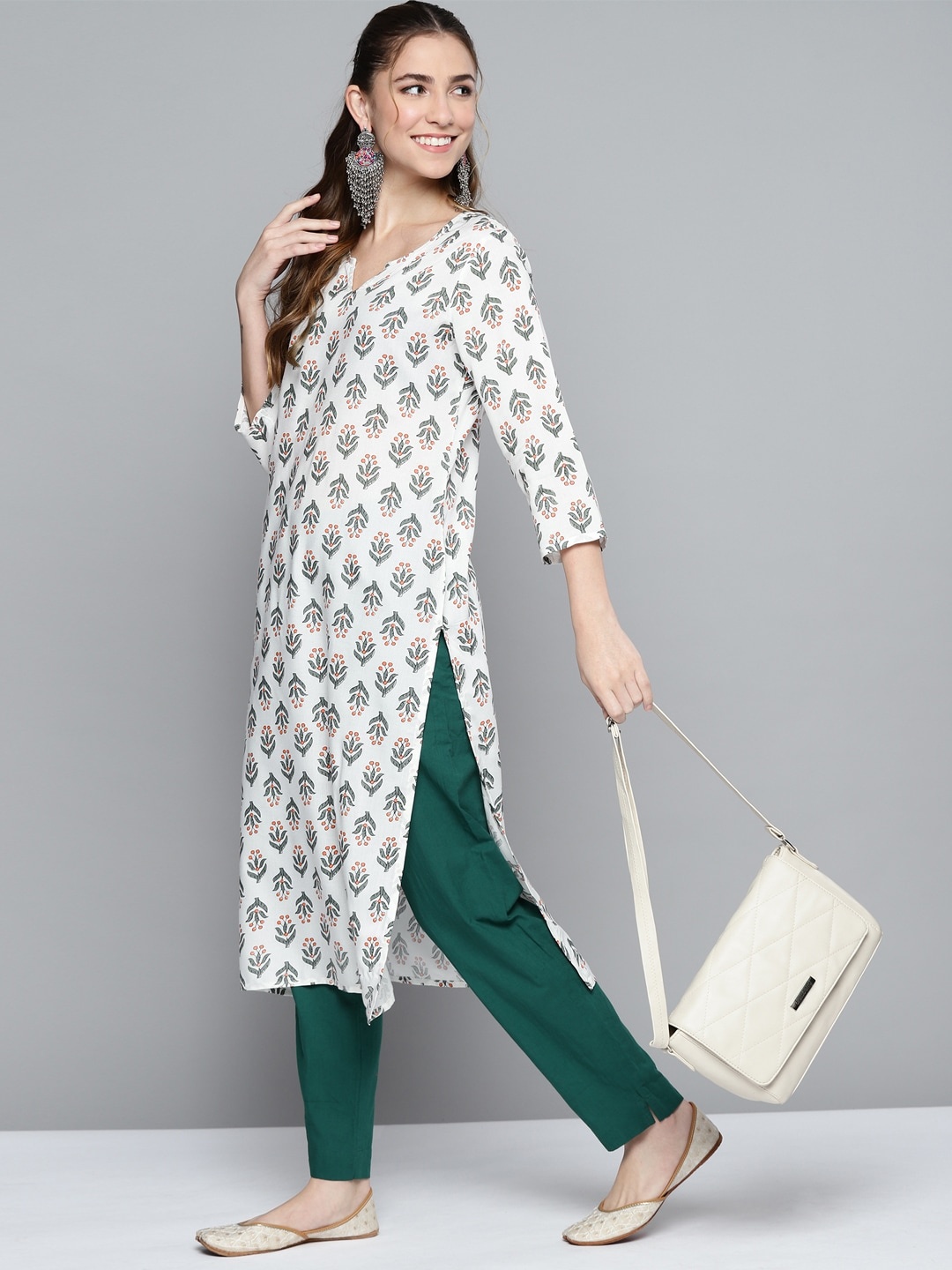 

HERE&NOW Women White & Grey Ethnic Motifs Printed Kurta