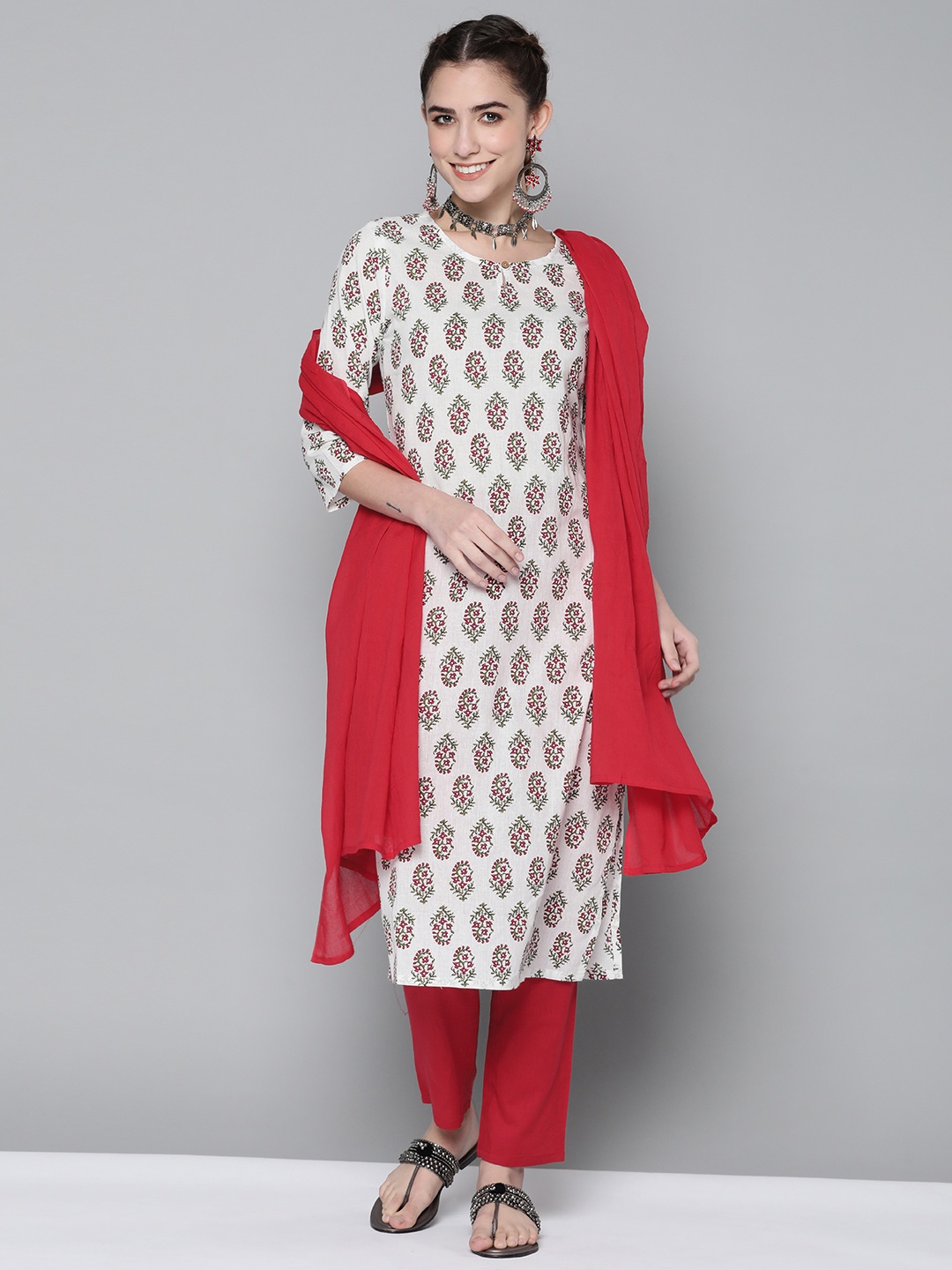 

HERE&NOW Women White Pure Cotton Ethnic Motifs Printed Kurta with Trousers & Dupatta