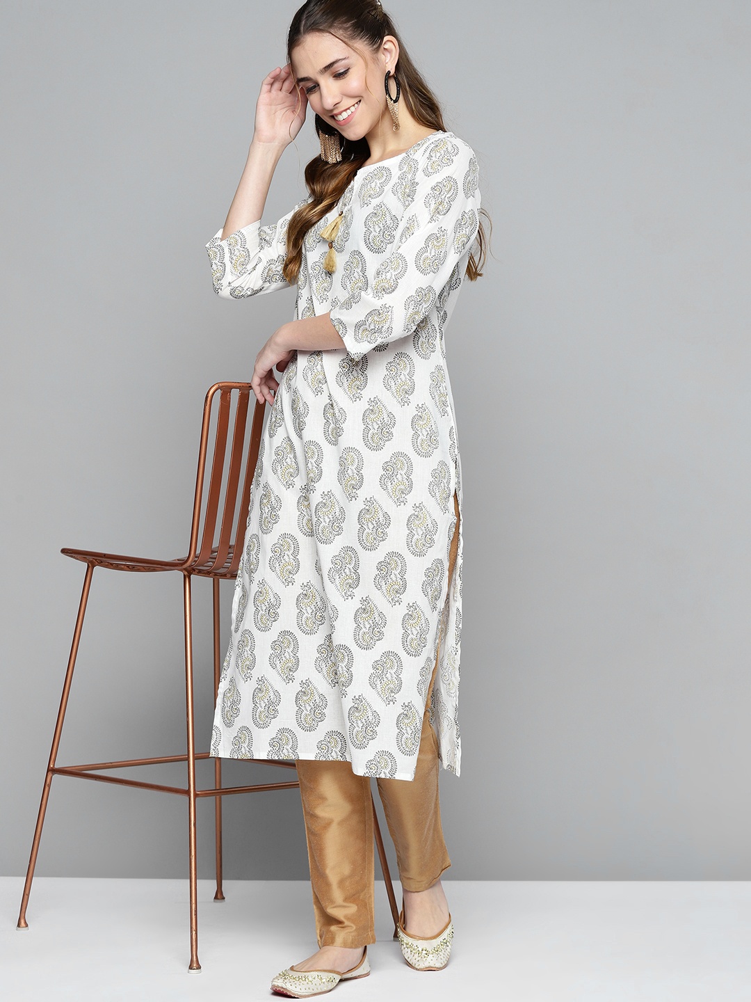 

HERE&NOW Women White & Black Ethnic Motifs Printed Kurta