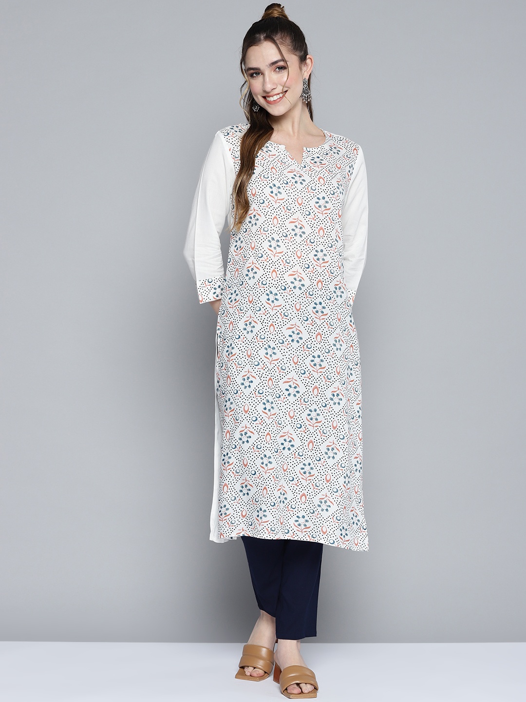 

HERE&NOW Women White & Black Ethnic Motifs Printed Kurta