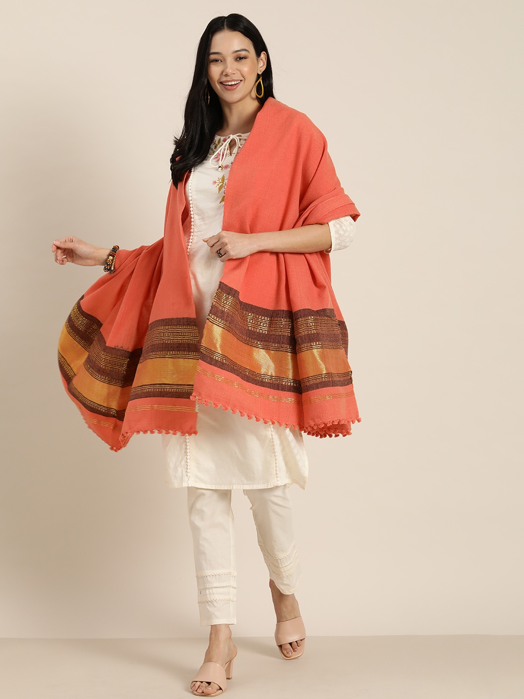 

Taavi Women Red & Brown Printed Bhujodi Shawl with Tassels