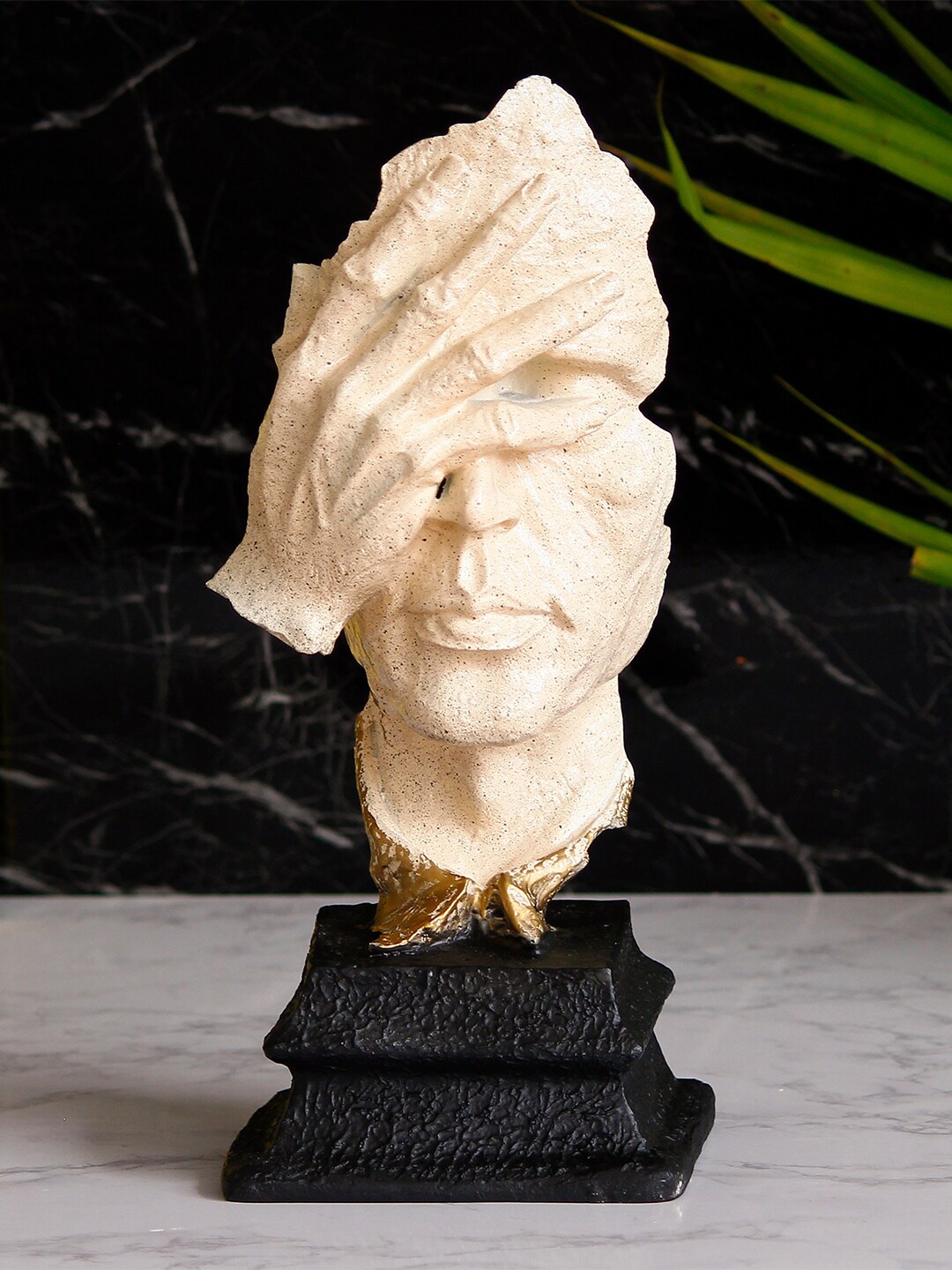 

eCraftIndia White & Black Handcrafted Decorative Polyresin Showpiece